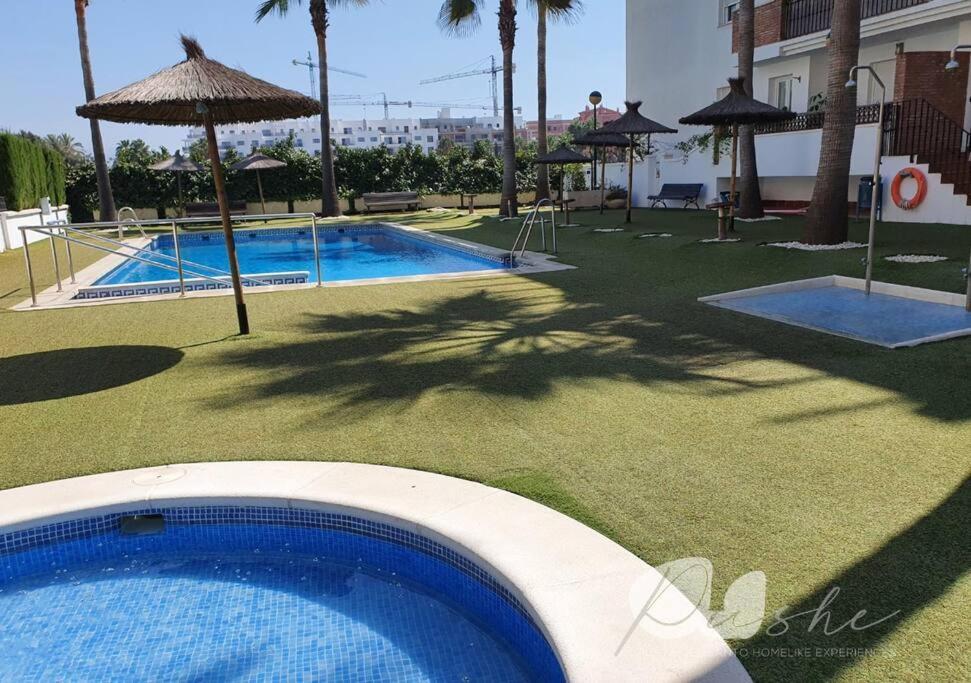 Pushe Playa Granada Beach & Golf 17 Мотрил Екстериор снимка